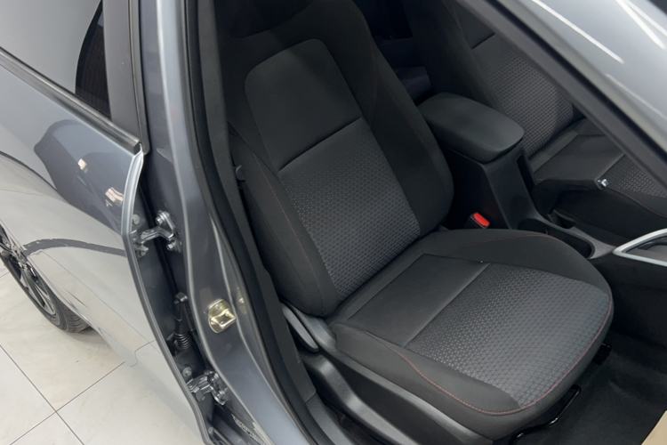 Used Chevrolet Cavalier 2020 Redline 325T Automatic Xinshang Edition China VI Standard
