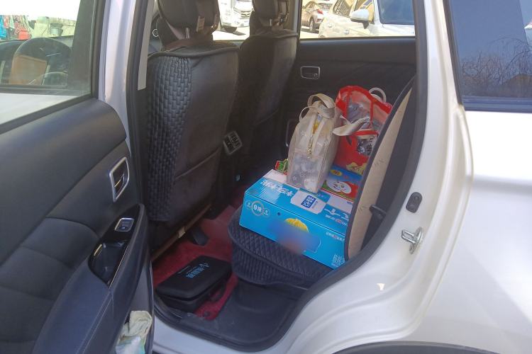 Used Mitsubishi Outlander 2019 2.0L Two-Wheel Drive Comfort Edition 5 Seats China V Standard
