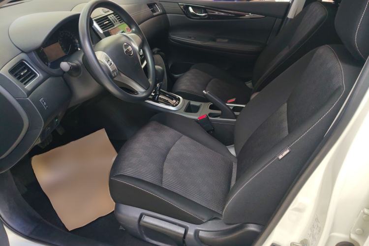 Used Nissan Tiida 2020 1.6L CVT Cool Edition