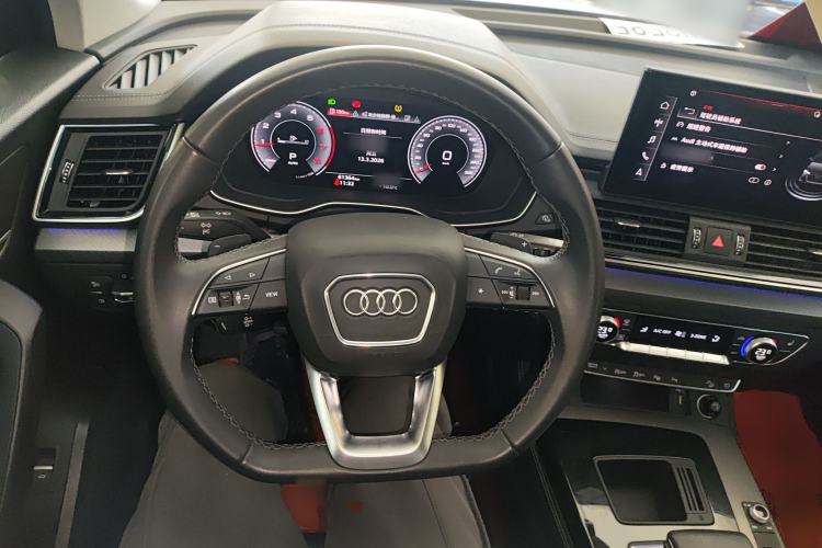 Used Audi Q5L 2022 Updated 40T Luxury Dynamic Edition Steering Wheel