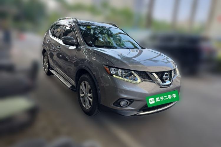 Used Nissan X-Trail 2014 2.5L CVT Leading Edition 4WD
