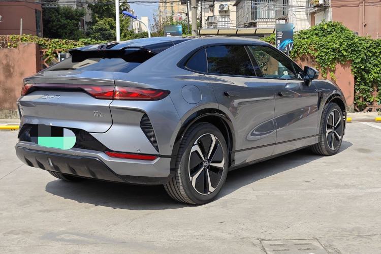 Used BYD Song L EV 2024 662 km Excellence Version
