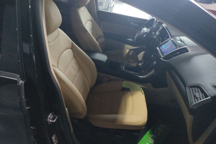 Used Ford Edge 2016 EcoBoost 245 Two-Wheel-Drive Titanium 5-Seater