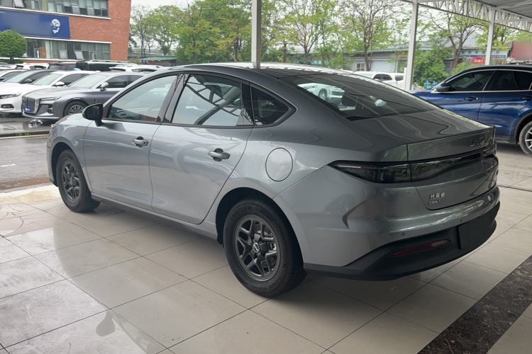 Used BYD Seal 05 DM-i 2026 DM-i 128KM Luxury Edition Rear Right 45 Deg