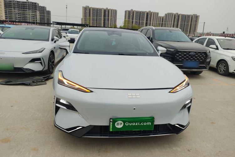 Used Geely Galaxy E8 2025 700 km Long-Range Intelligent Driving Version
