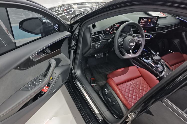 Used Audi S4 2024 S4 Avant 3.0TFSI
