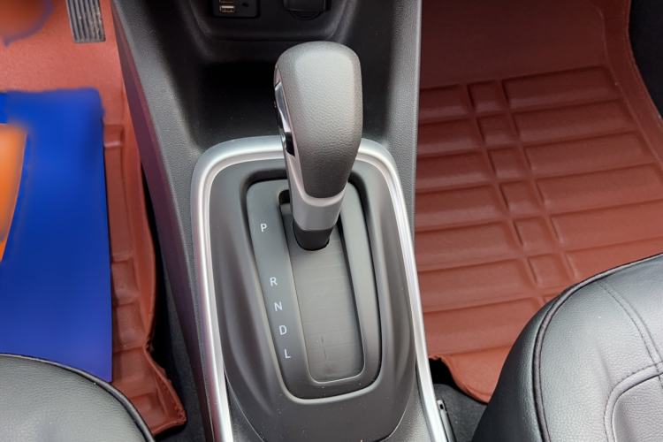 Used Chevrolet Trax 2019 325T Automatic Sport Edition China VI Standard