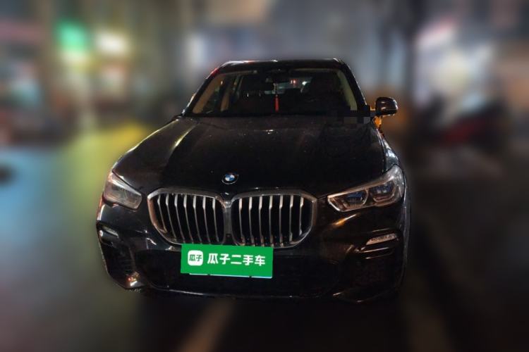 Used BMW X5 2019 xDrive40i Luxury Model with M Sport Package
