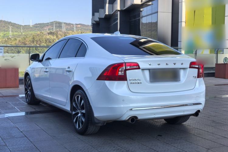 Used Volvo S60 2019 S60L Facelift T5 Intelligent Advanced Edition
