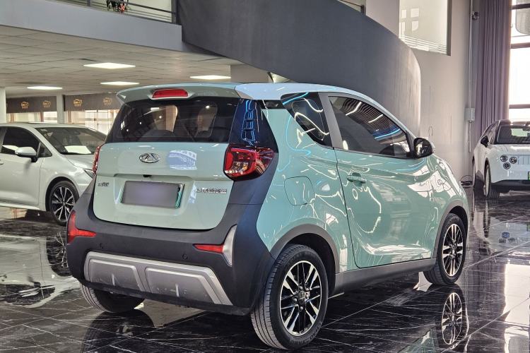 Used Chery Little Ant 2022 Sweet Pink Edition Half-Sugar Version Lithium Iron Phosphate 29.2 kWh 30 kW 301 km