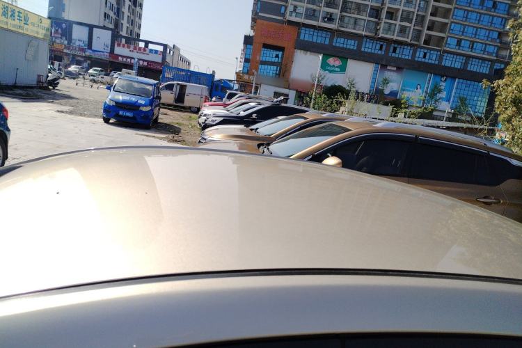 Used Geely Auto Emgrand 2019 Leading Edition 1.5L CVT Luxury Model China VI Standard Roof