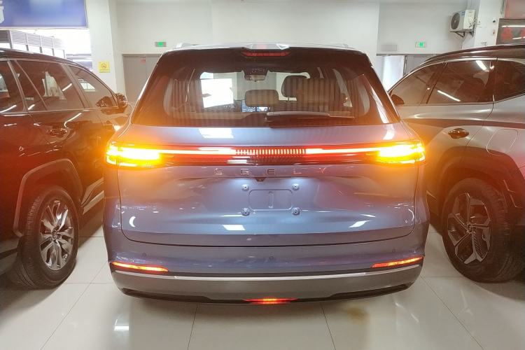 Used Geely Galaxy Galaxy Xingjian 7 EM-i 2025 120km Flagship Edition
