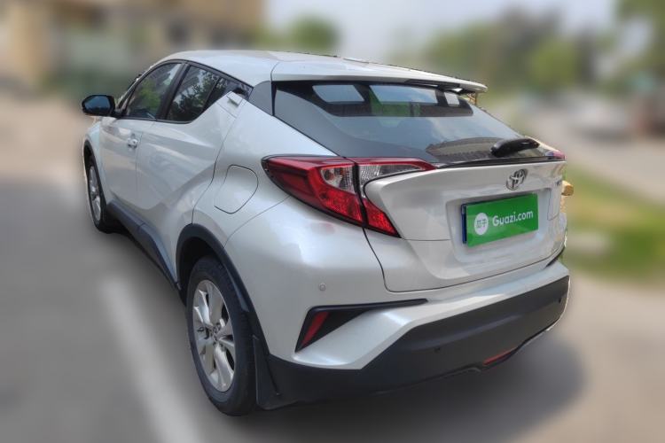 Used Toyota IZOA 2021 2.0L Yixing Version
