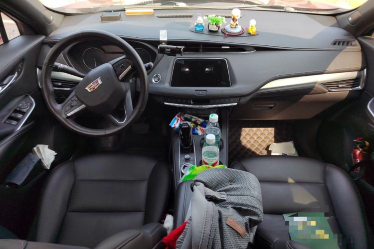 Used Cadillac XT4 2021 28T Two-Wheel Drive Leading Version
