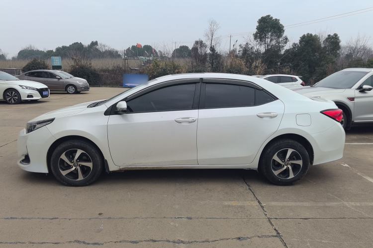 Used Toyota Levin 2017 Revised 185T CVT Elite Edition China V Standard