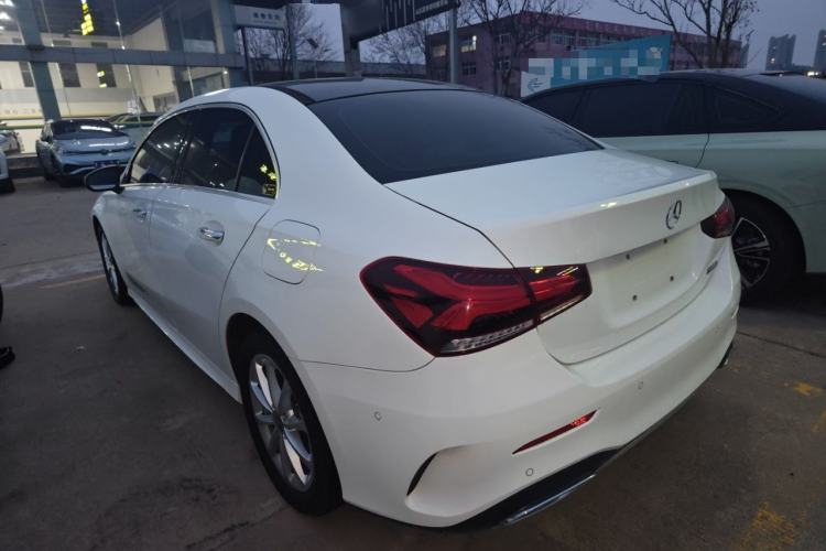 Used Mercedes-Benz A-Class 2021 A 200 L Sport Sedan Fashion Model
