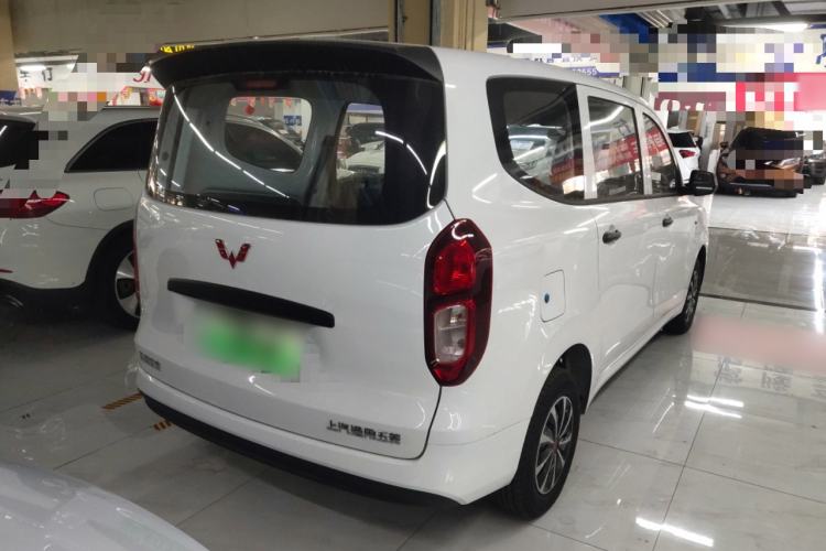 Used Wuling Hongguang New Energy 2025 Extended-Range Hybrid 50 km Utility Version
