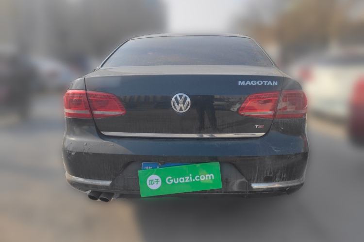 Used Volkswagen Magotan 2015 Facelift 1.8TSI Luxury Model Rear