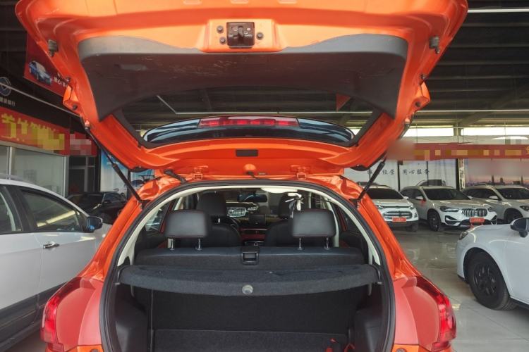 Used Haval H1 2015 1.5L AMT Luxury Model