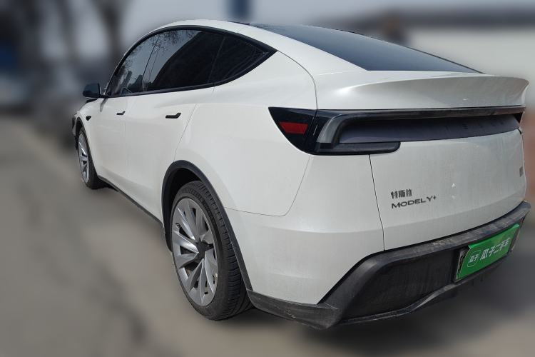 Used Tesla Model Y 2025 Long-Range All-Wheel Drive First Edition