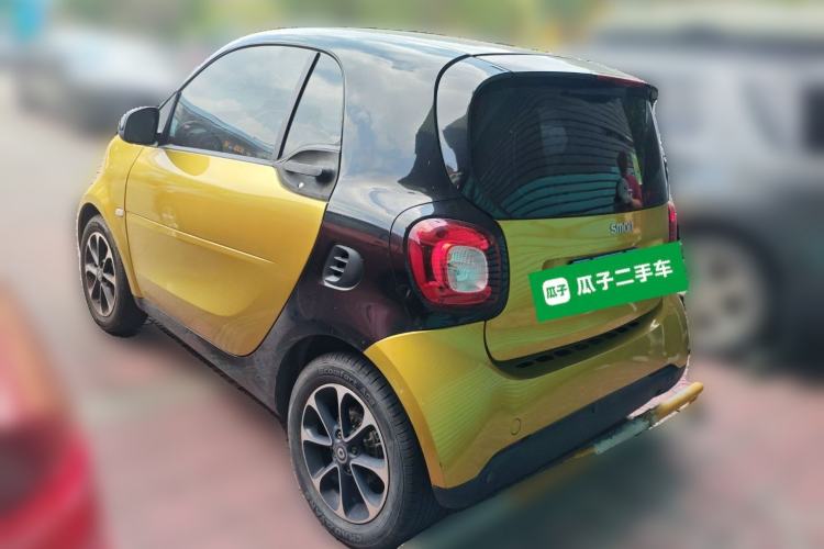 Used smart fortwo 2015 1.0L 52 kW Hardtop Passion Edition
