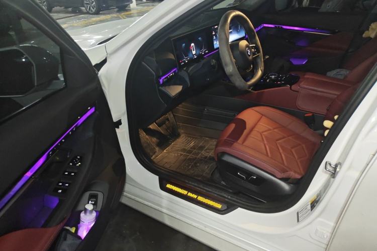 Used BMW i5 2024 eDrive 35L Luxury Package