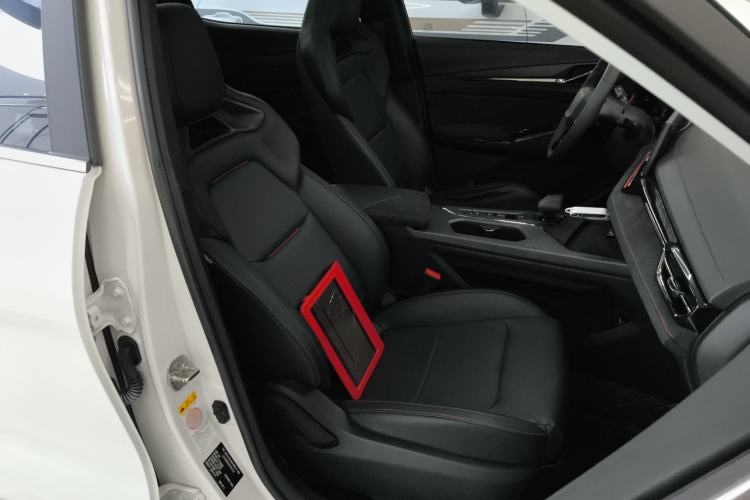 Used Oshan X5 PLUS 2023 1.5T DCT Navigation Edition