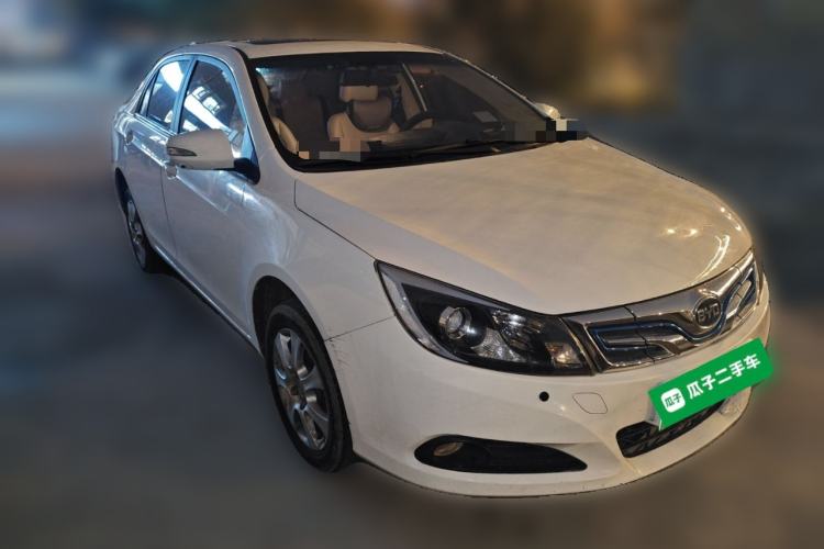 Used BYD e5 2017 300 Prestige Edition
