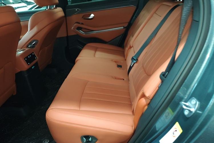 Used BYD Tang L 2025 DM 175KM Drone Player Edition