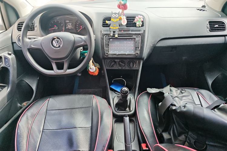 Used Volkswagen Polo 2016 1.4L Manual Fashion Model