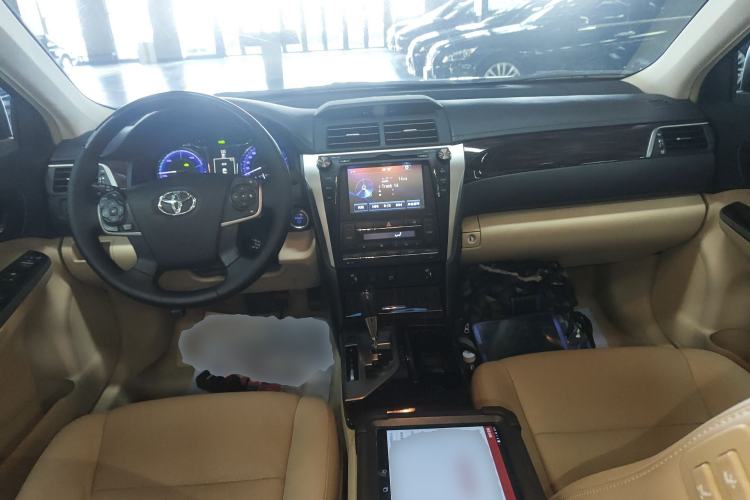 Used Toyota Camry 2015 Dual-Engine 2.5 HG Luxury Navigation Edition