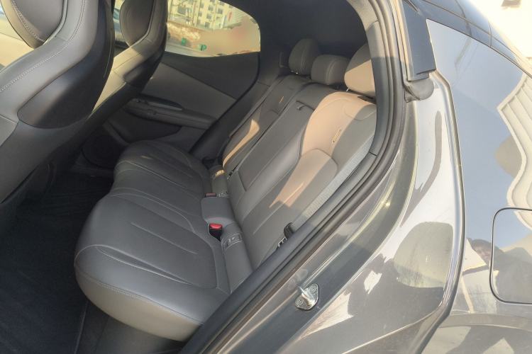 Used Lynk & Co Z20 2025 530 km Range Rear-Wheel Drive Max