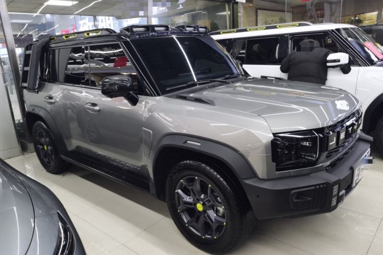 Used JETOUR Traveler 2023 2.0T All-Wheel Drive CrossPRO+