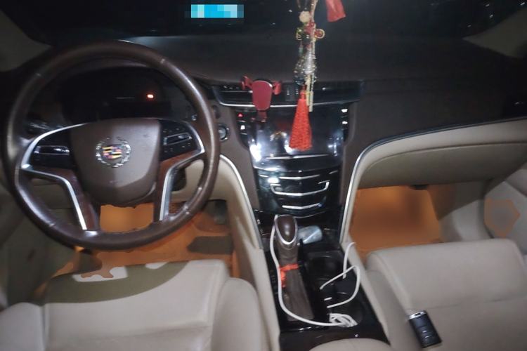 Used Cadillac XTS 2013 28T Comfort Model
