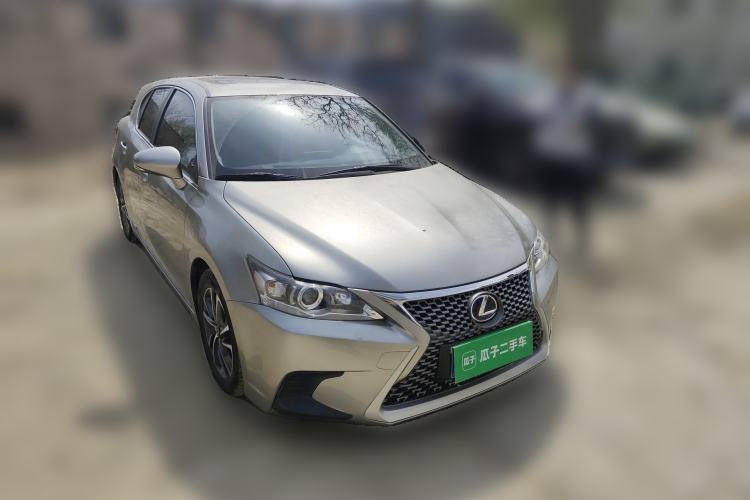 Used Lexus CT 2017 CT200h Comfort Edition Monochrome China VI