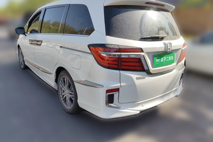 Used Honda Elysion 2019 2.0L Hybrid Luxury Edition
