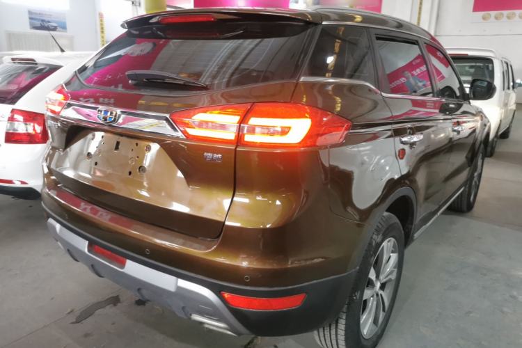 Used Geely Auto Emgrand X7 Sport 2016 2.0L Manual Smart Connect Version