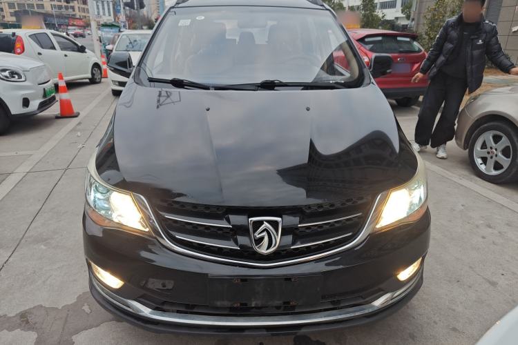 Used Baojun 730 2016 1.5T Manual Comfort Version 7 Seats