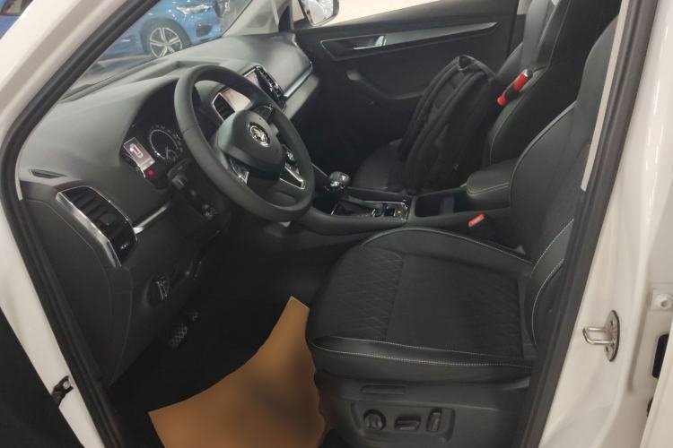 Used Skoda Karoq 2019 TSI280 SmartDrive Luxury Edition China V Standard Left Front Seat