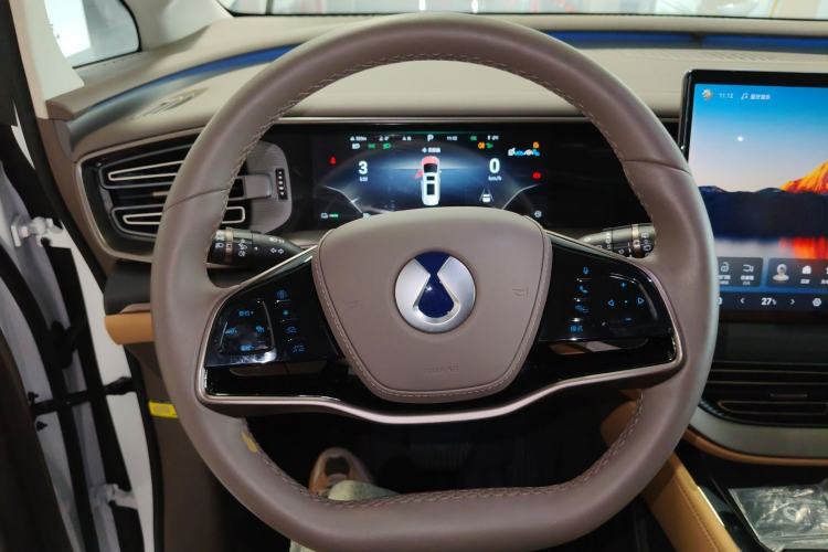 Used Denza D9 2022 DM-i 970 Four-Wheel Drive Flagship Model
