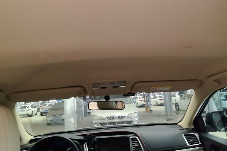 Used Toyota Highlander 2017 2.0T Two-Wheel Drive Elite Version 7 Seats