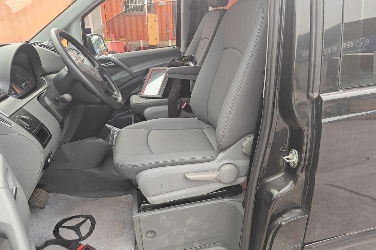 Used Mercedes-Benz Vito 2013 3.0L Business Edition