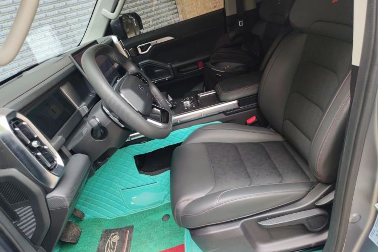 Used JETOUR Traveler 2023 1.5T Two-Wheel Drive Discovery PRO