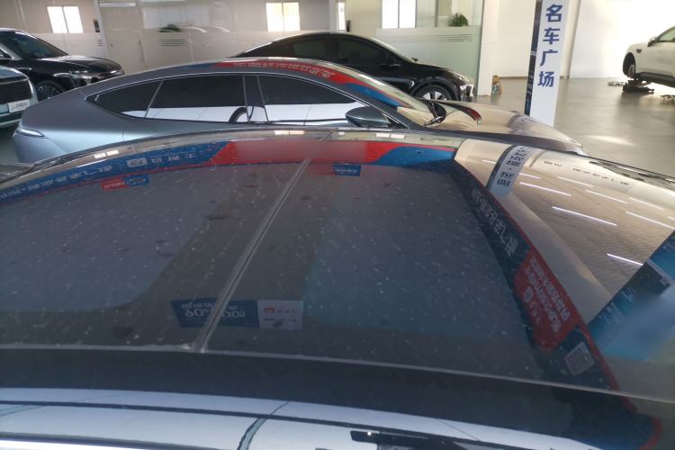 Used Hima Luxeed S7 2025 855 km Max
