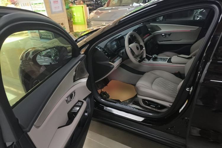 Used BYD Han 2025 DM-i 125KM Prestige Model