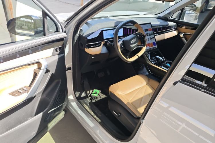 Used Geely Auto FX11 2023 2.0TD DCT Prestige Edition Driver Seat