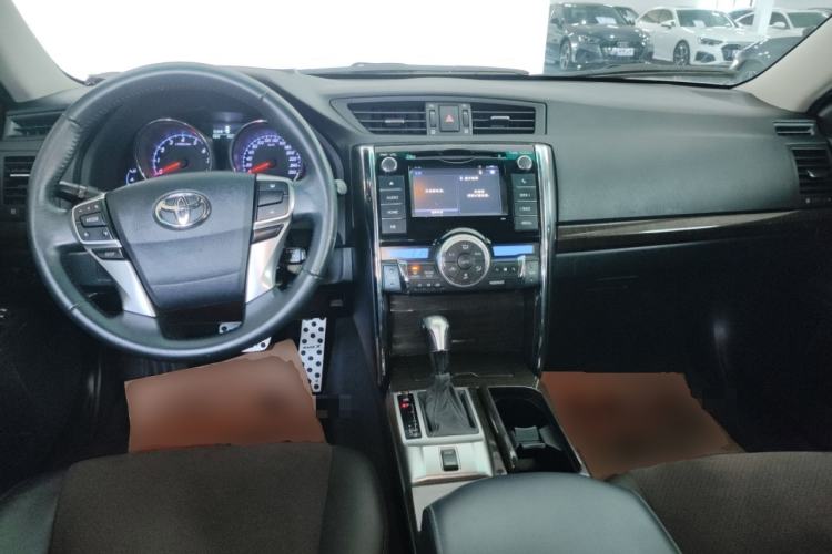 Used Toyota Reiz 2013 2.5V Shangrui Edition Center Console