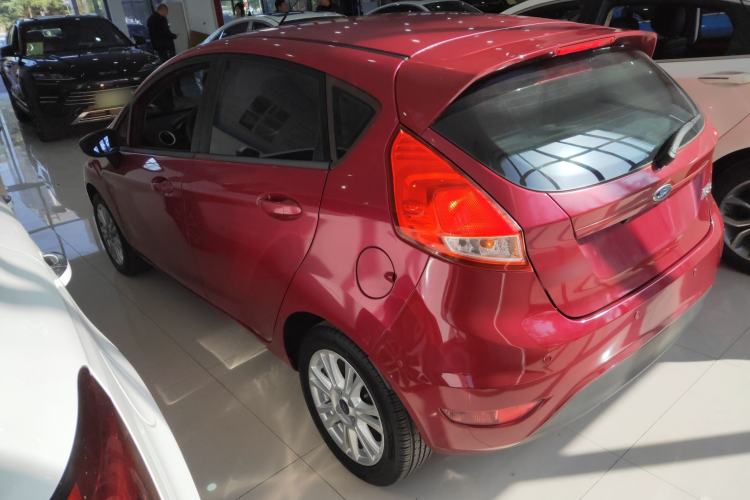 Used Ford Fiesta 2013 Hatchback 1.5L Automatic Fashion Edition