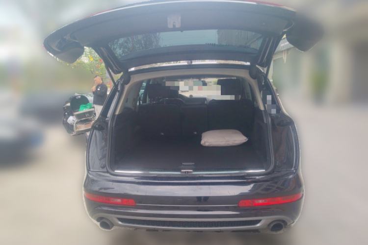 Used Audi Q7 2014 35 TFSI Sport Edition Trunk