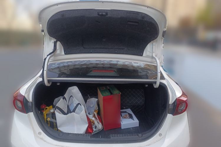 Used Mazda 3 Axela 2017 Sedan 1.5L Automatic Comfort Model Emission Standard China V Trunk